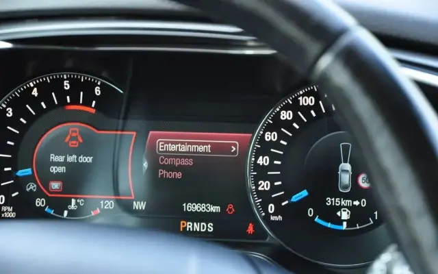 FORD Mondeo 2.0 TDCi Bi-Turbo PowerShift-Aut Titanium