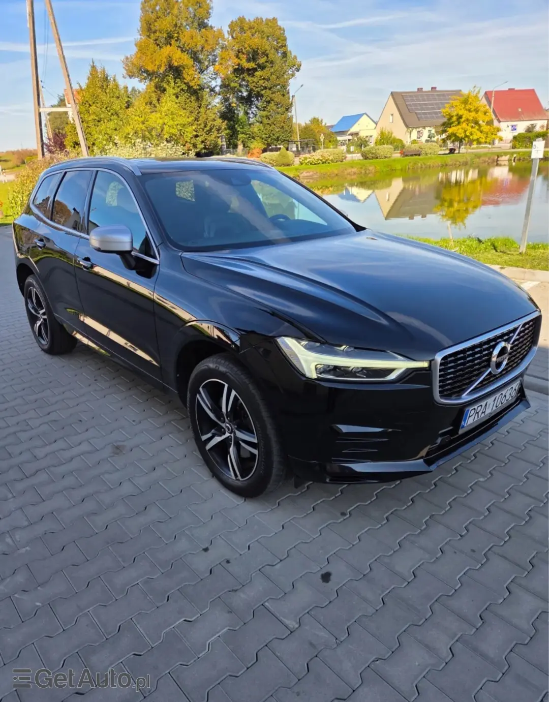 VOLVO XC60 R-design 