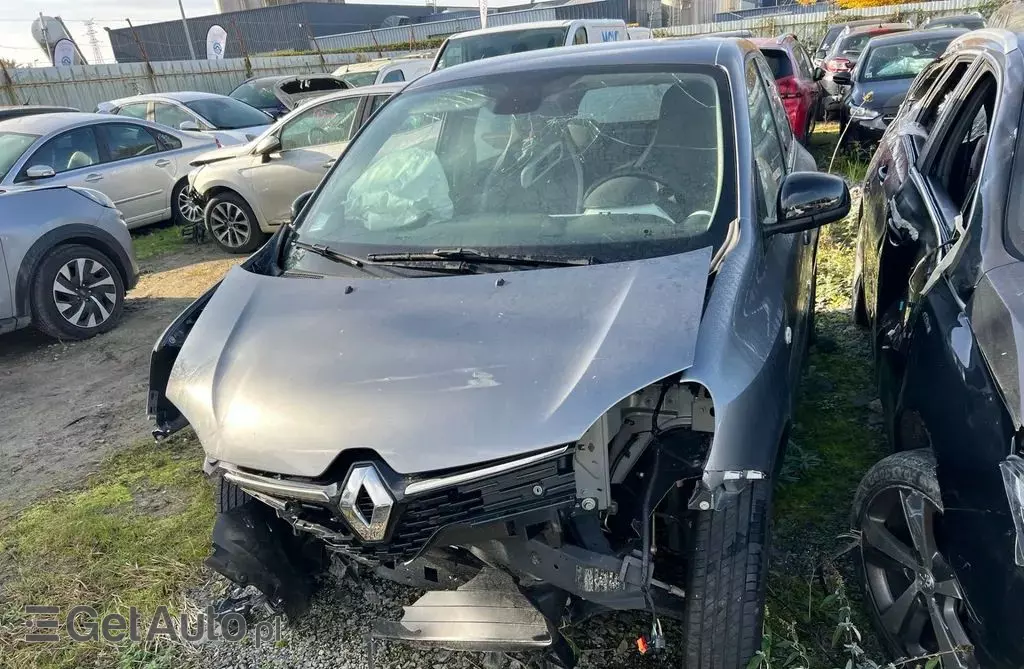 RENAULT Twingo 