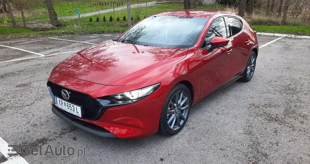 MAZDA 3 SKYACTIV-G 120 Signature+