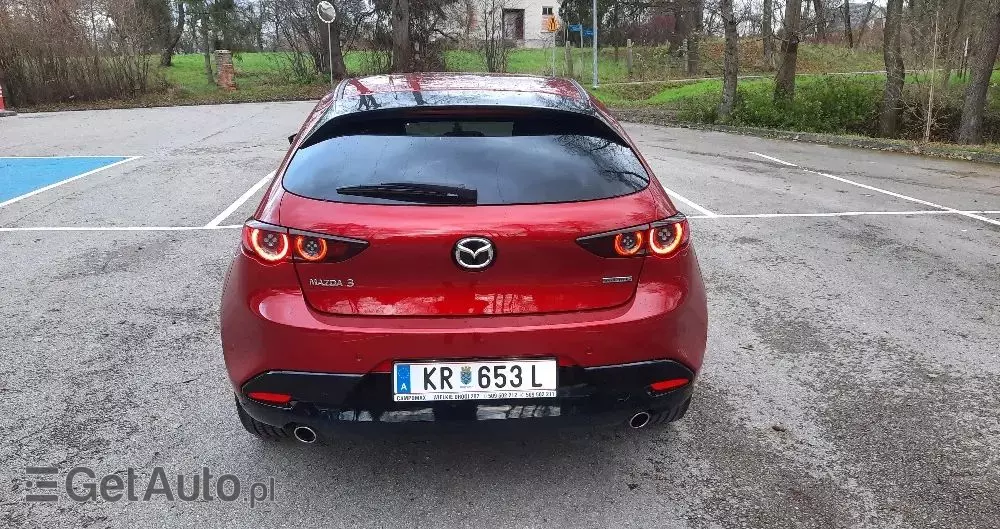 MAZDA 3 SKYACTIV-G 120 Signature+
