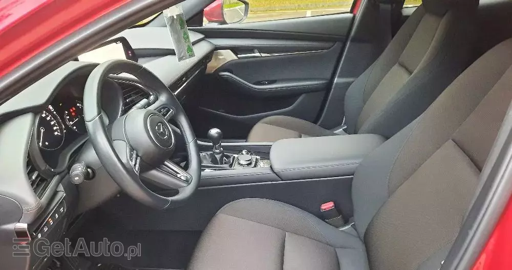 MAZDA 3 SKYACTIV-G 120 Signature+