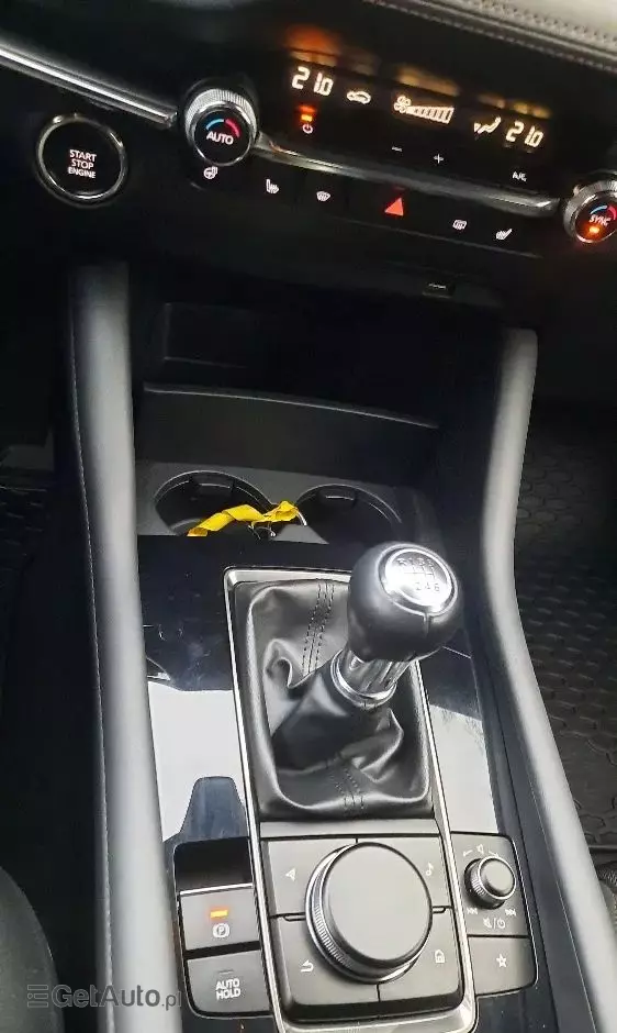 MAZDA 3 SKYACTIV-G 120 Signature+