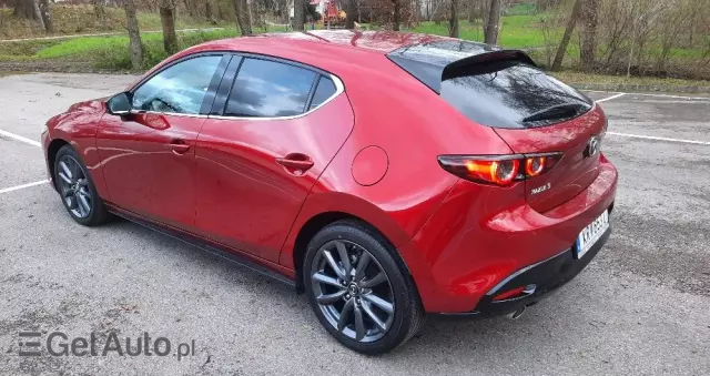 MAZDA 3 SKYACTIV-G 120 Signature+