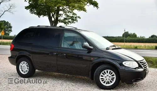CHRYSLER Voyager 