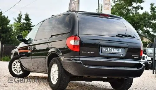 CHRYSLER Voyager 