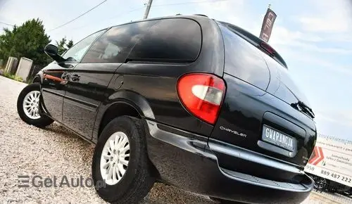 CHRYSLER Voyager 
