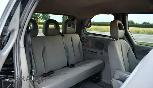 CHRYSLER Voyager 