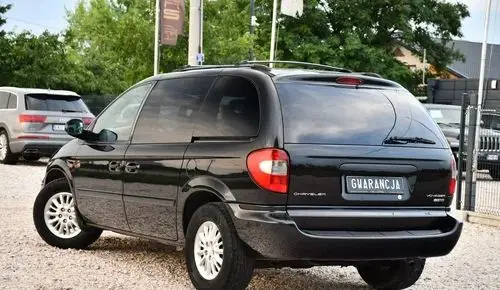 CHRYSLER Voyager 