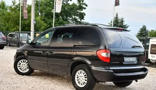 CHRYSLER Voyager 