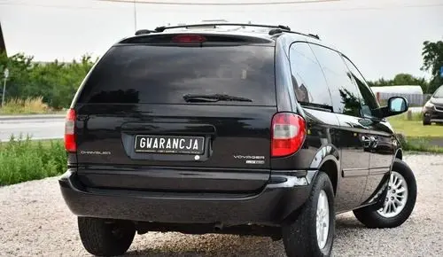 CHRYSLER Voyager 