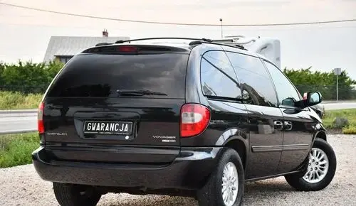 CHRYSLER Voyager 