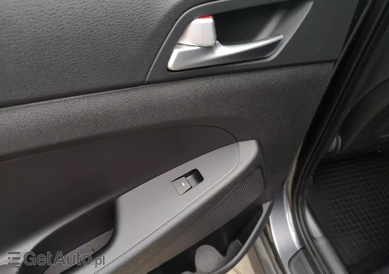 HYUNDAI Tucson 1.6 GDI BlueDrive Comfort 2WD