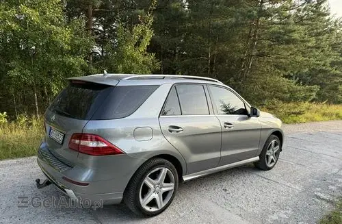 MERCEDES-BENZ ML 