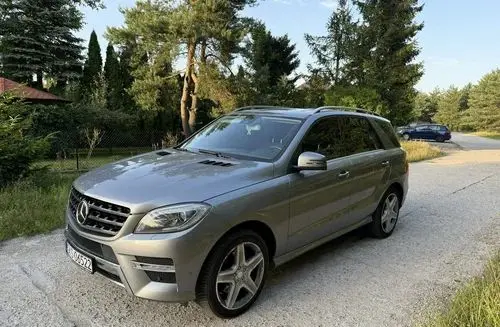 MERCEDES-BENZ ML 