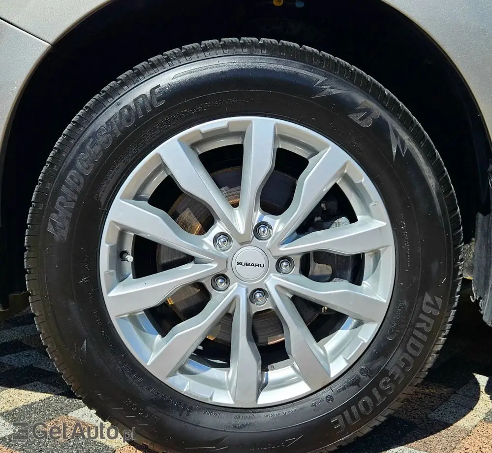 SUBARU Legacy 