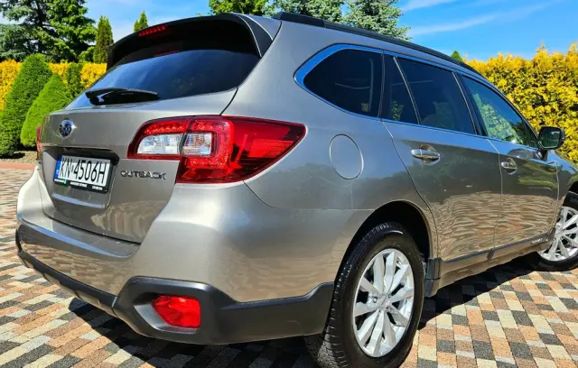 SUBARU Legacy 