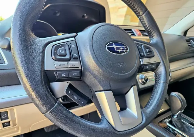 SUBARU Legacy 