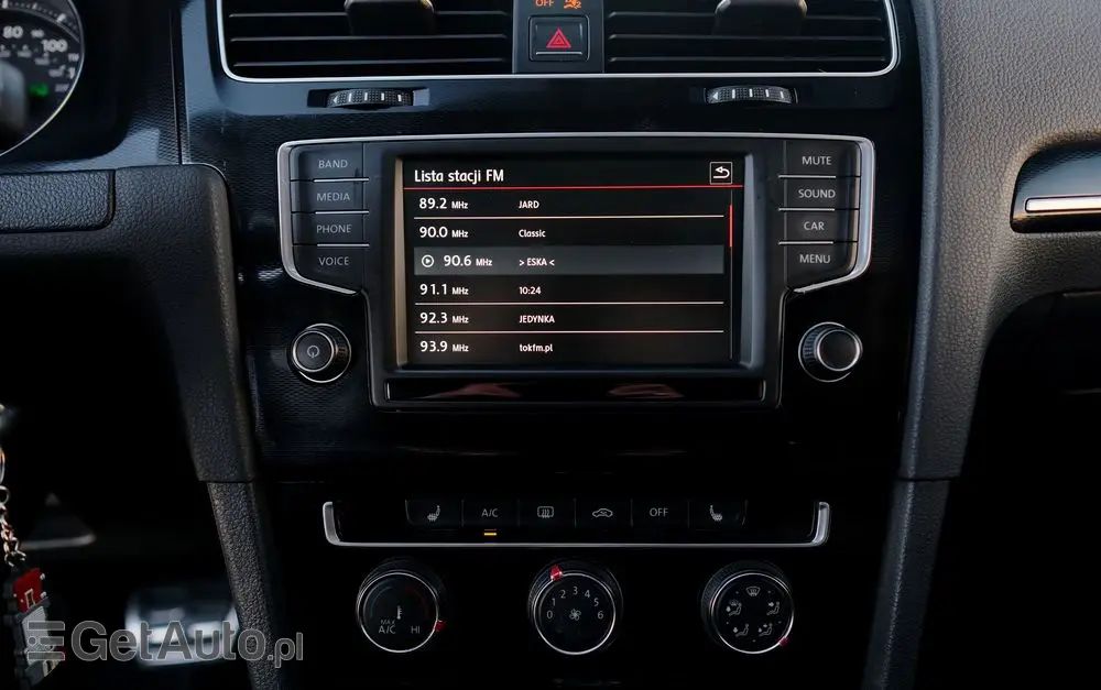 VOLKSWAGEN Golf GTI Performance BlueMotion Technology DSG