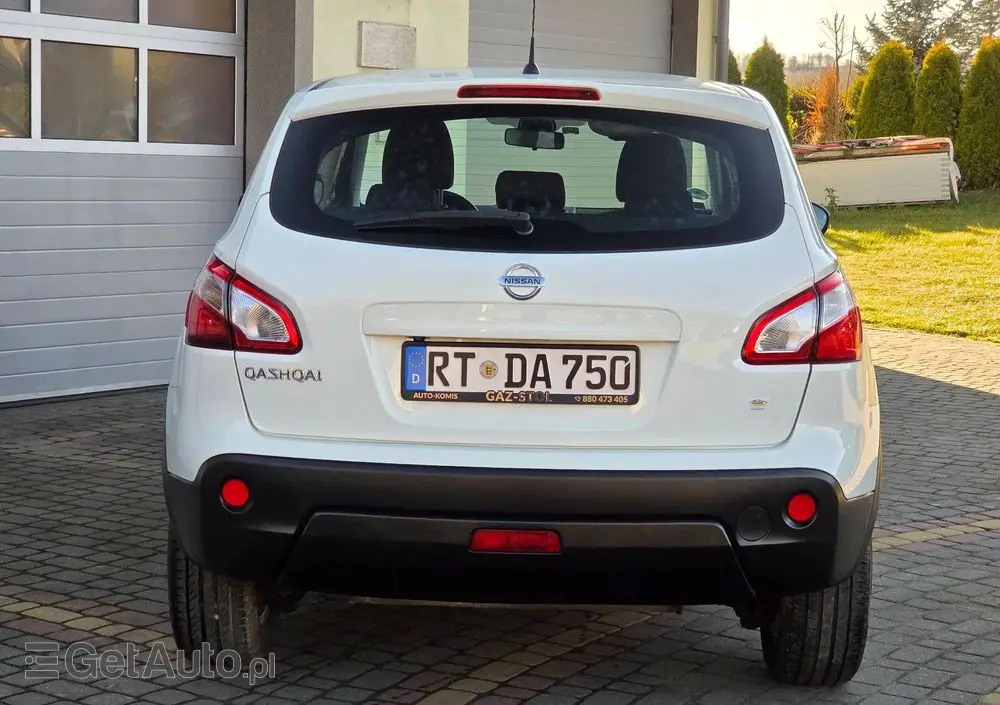 NISSAN Qashqai 1.6 I-Way