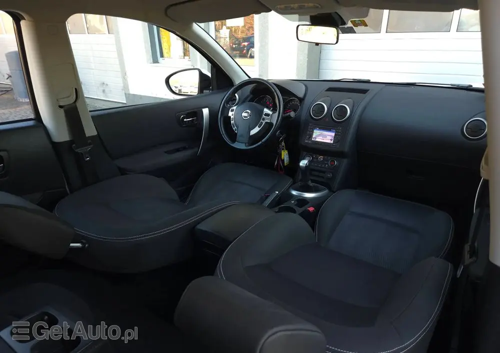 NISSAN Qashqai 1.6 I-Way