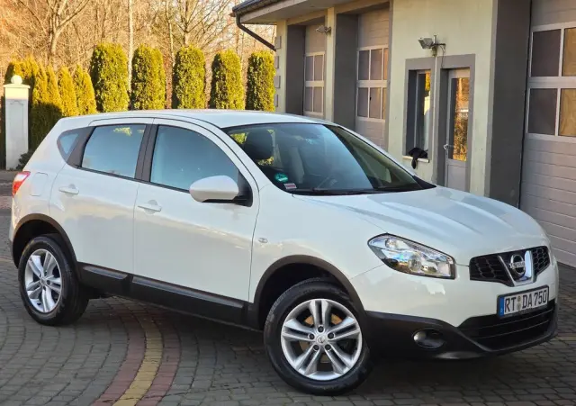 NISSAN Qashqai 1.6 I-Way