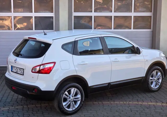 NISSAN Qashqai 1.6 I-Way