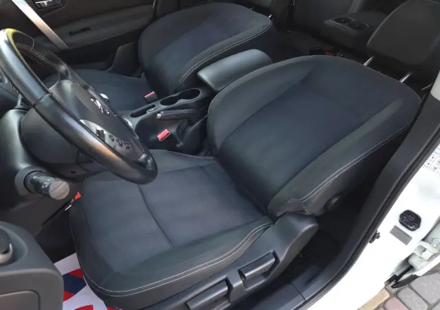 NISSAN Qashqai 1.6 I-Way