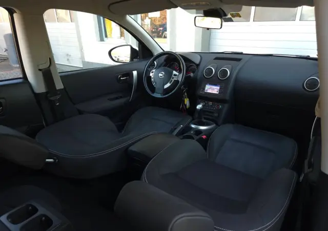 NISSAN Qashqai 1.6 I-Way