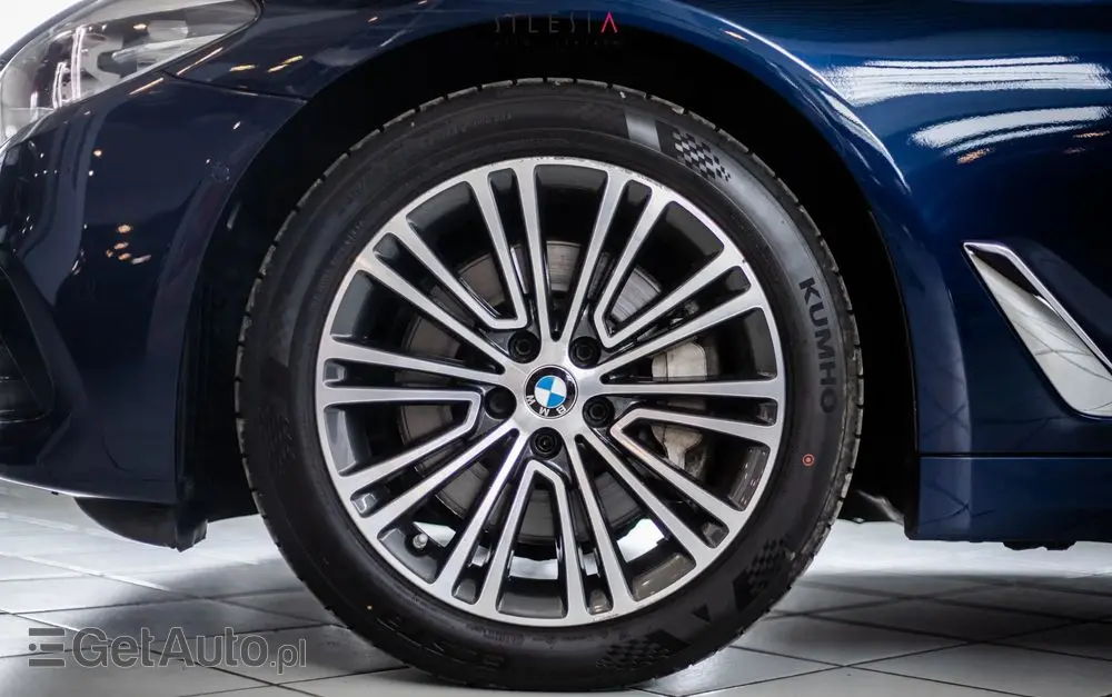 BMW Seria 5 530i xDrive
