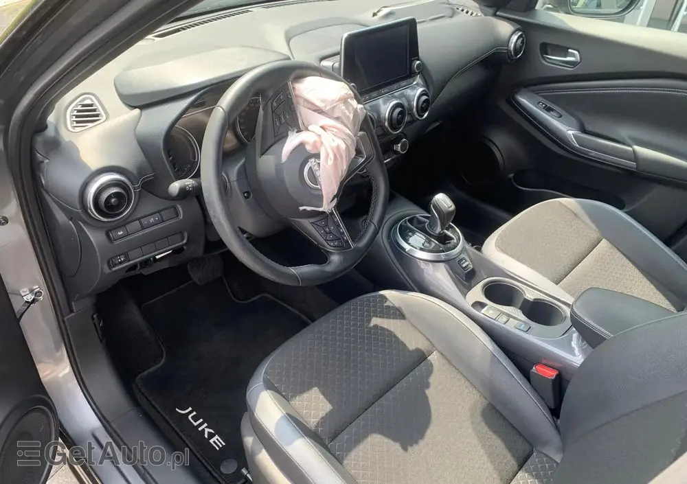 NISSAN Juke 1.6 Hybrid N-Connecta AMT