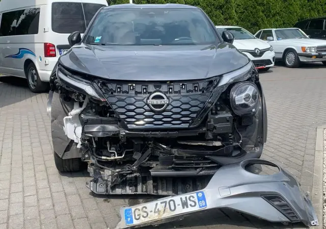 NISSAN Juke 1.6 Hybrid N-Connecta AMT