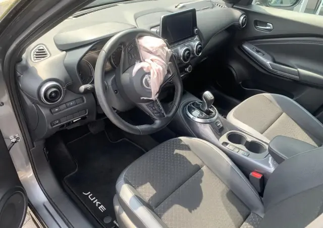 NISSAN Juke 1.6 Hybrid N-Connecta AMT