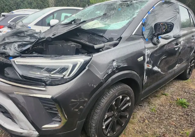 OPEL Crossland 1.2 Business Elegance