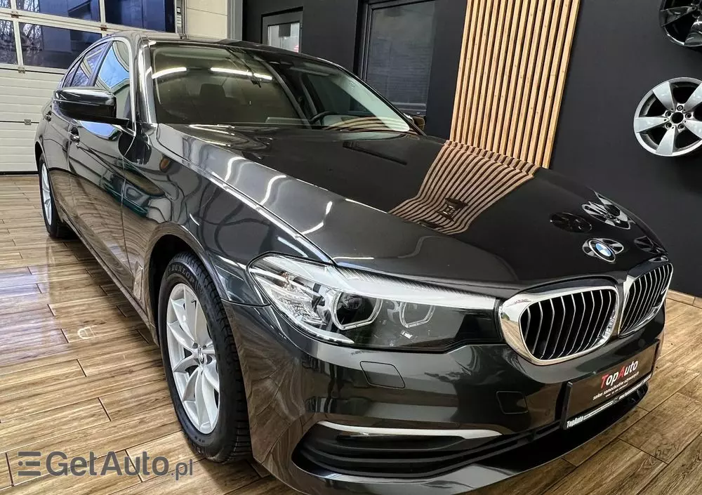 BMW Seria 5 520i