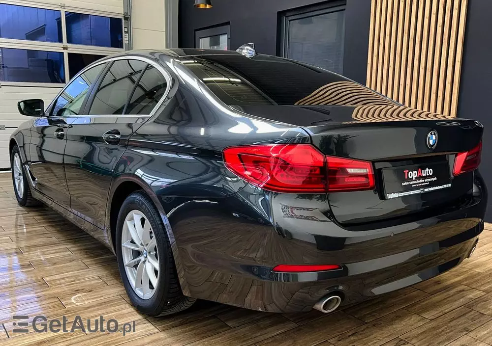 BMW Seria 5 520i