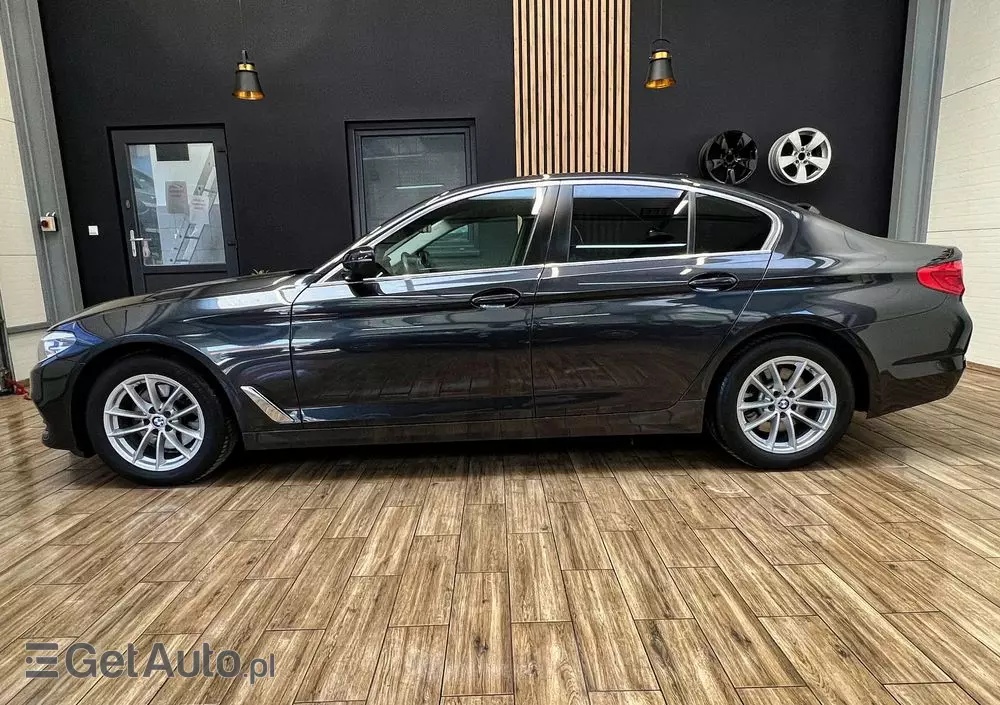 BMW Seria 5 520i