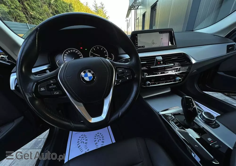 BMW Seria 5 520i