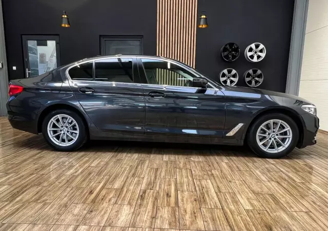 BMW Seria 5 520i