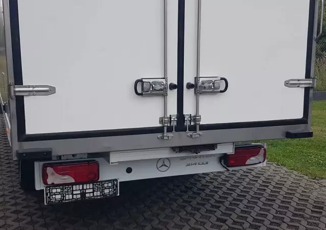 MERCEDES-BENZ Sprinter KONTENER 8EP 4,11x2,15x2,30 KLIMA 314 CDI MANUAL KRAJOWY 