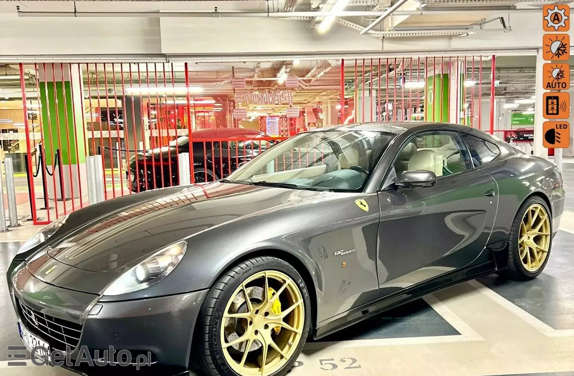 FERRARI 612 Scaglietti 