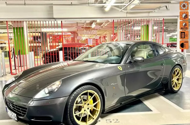 FERRARI 612 Scaglietti 