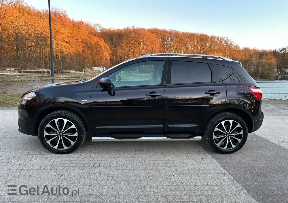NISSAN Qashqai 2.0 acenta