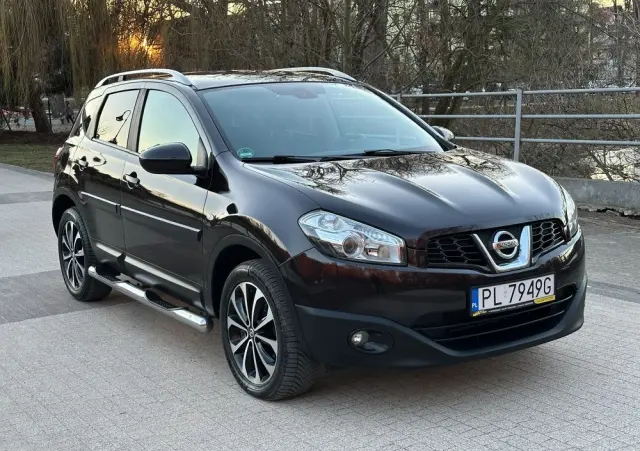 NISSAN Qashqai 2.0 acenta