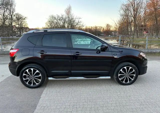 NISSAN Qashqai 2.0 acenta