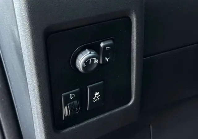 NISSAN Qashqai 2.0 acenta