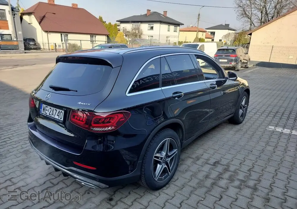 MERCEDES-BENZ GLC 200 4-Matic
