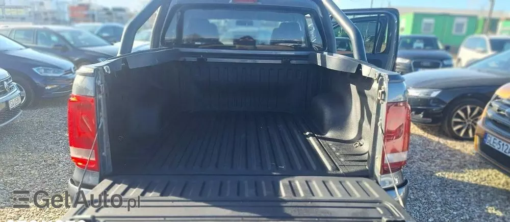 VOLKSWAGEN Amarok 