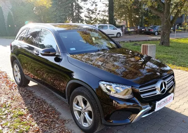 MERCEDES-BENZ GLC 