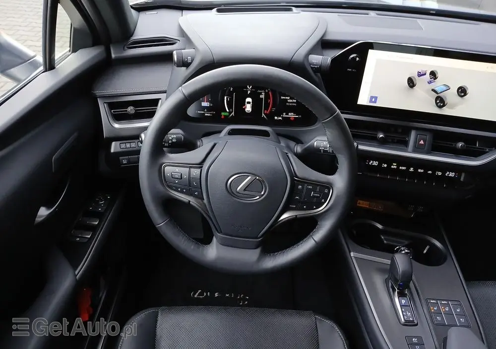 LEXUS UX 